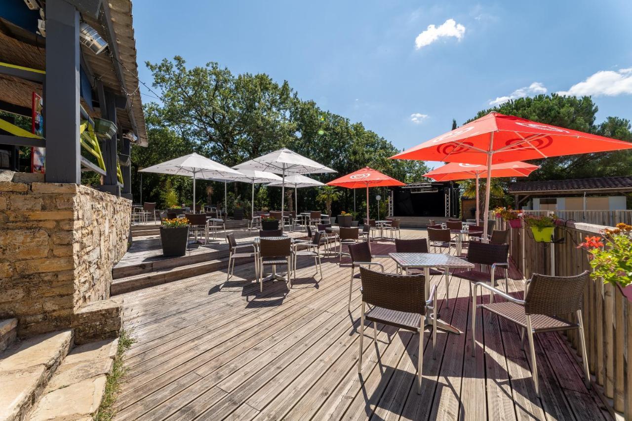 Camping Les Reflets Du Quercy Hotell Crayssac Exteriör bild